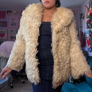 Vintage 70s shearling curly sheep genuine fur coat